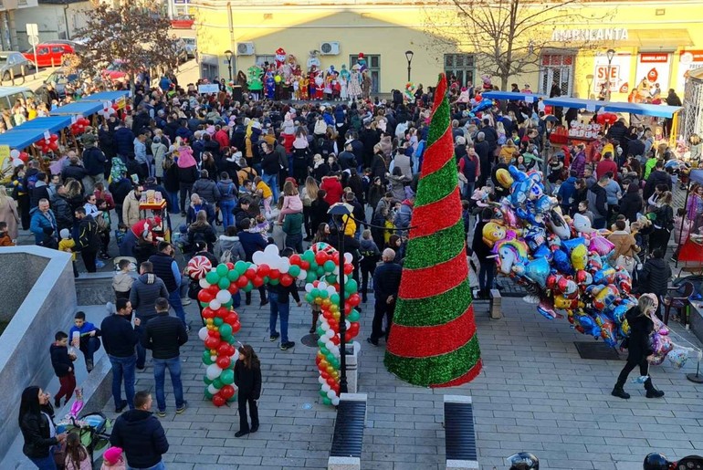 Ulica otvorenog srca (foto: www.lajkovac.rs)