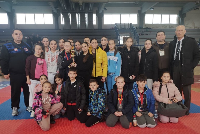 Karate klub 014 Valjevo  (foto: KK 014 Valjevo )