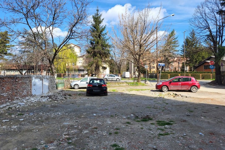 Parcela u Nušićevoj ulici (foto: Kolubarske.rs)