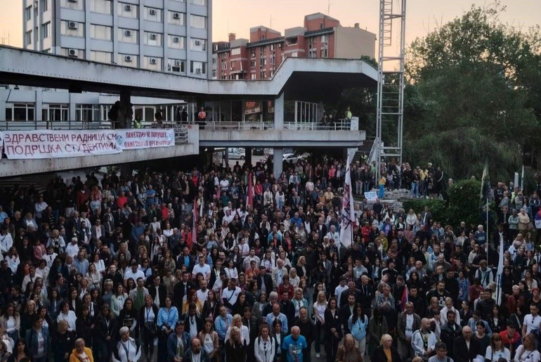 Protestni skupu Zdrava priča (foto: Kolubarske.rs)